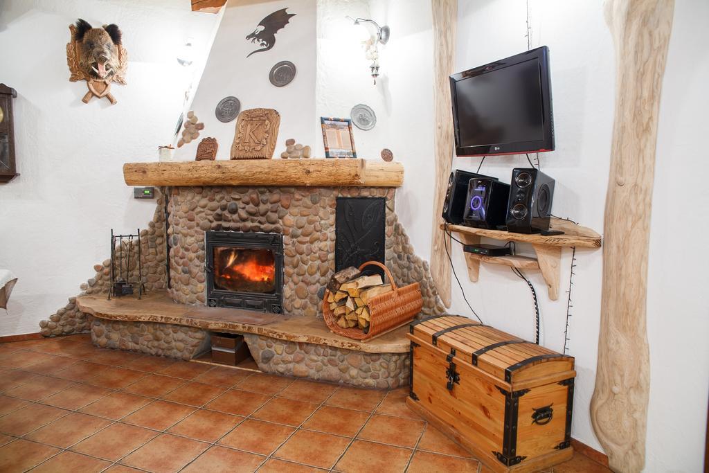 Karalinski Falvarok Tyzengauza Hotel Korolino  Habitación foto